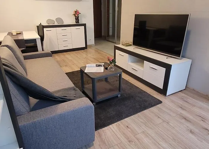 West Station Comfort *